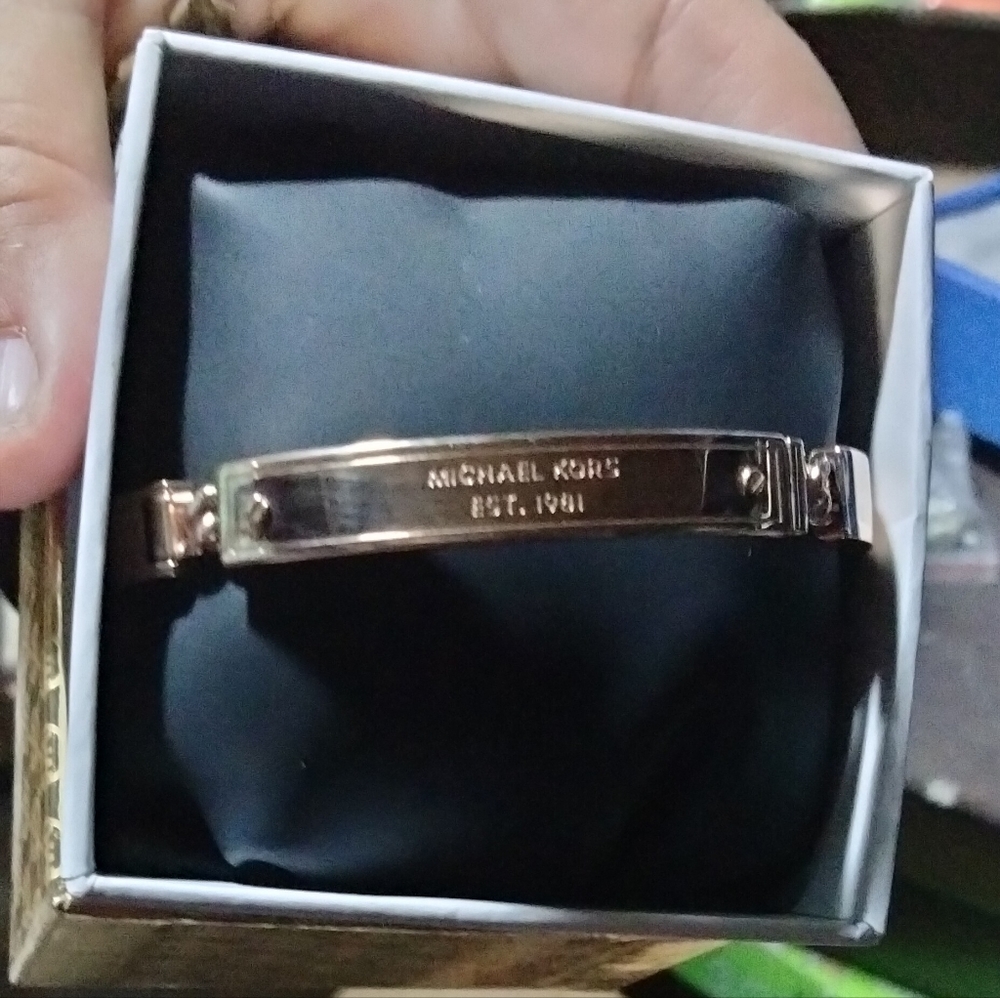 Michael kors bracelet